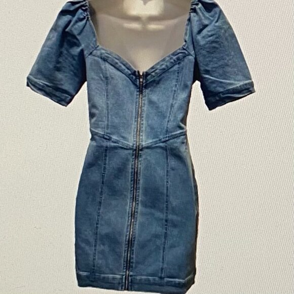 LULU'S DENIM MINI DRESS SM NWT - Picture 4 of 5